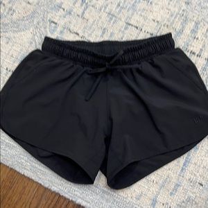 Albion Fit shorts size small
